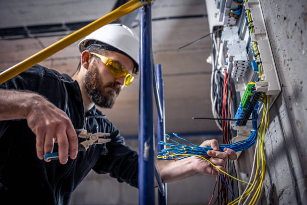 Best Circuit Breaker Repair  in Silver Bay, MN
