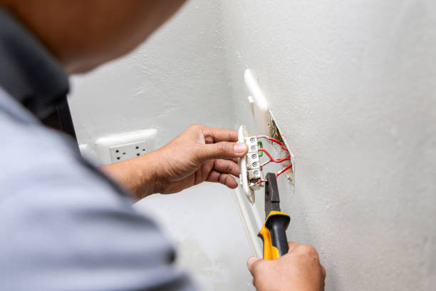 Best 24-Hour Electrician  in Silver Bay, MN